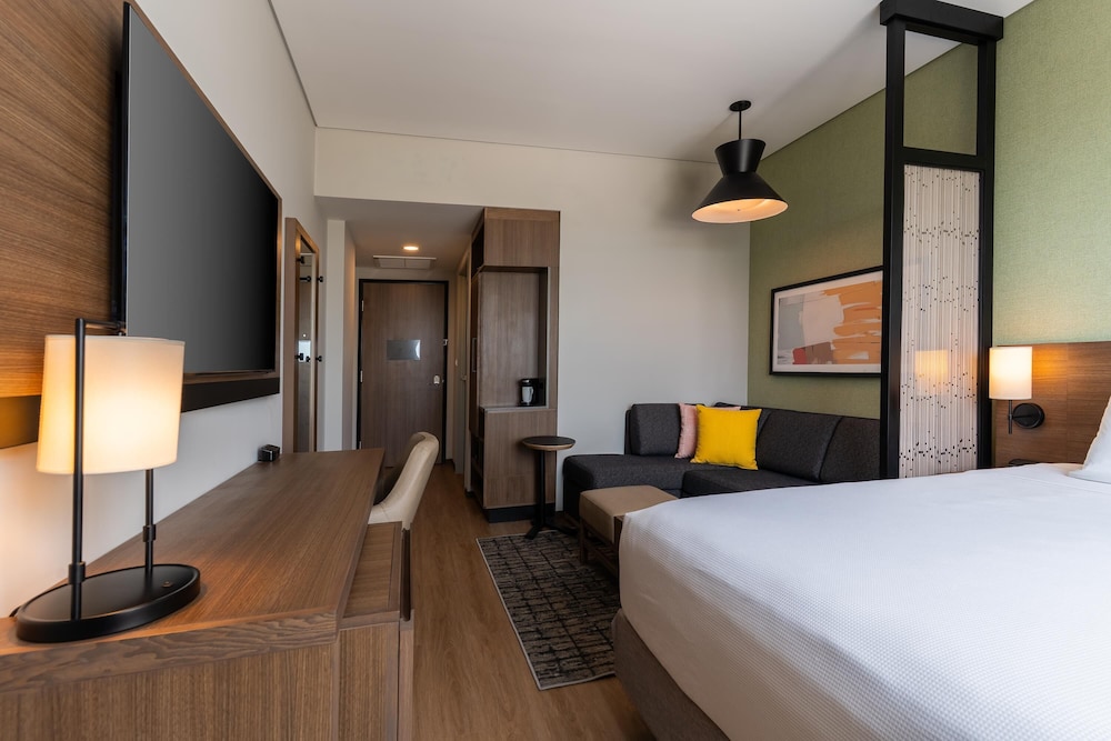 Hyatt Place Merida/ Via Montejo 14/50
