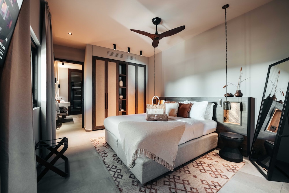 The Kontiki Curacao Beach Resort 18/74