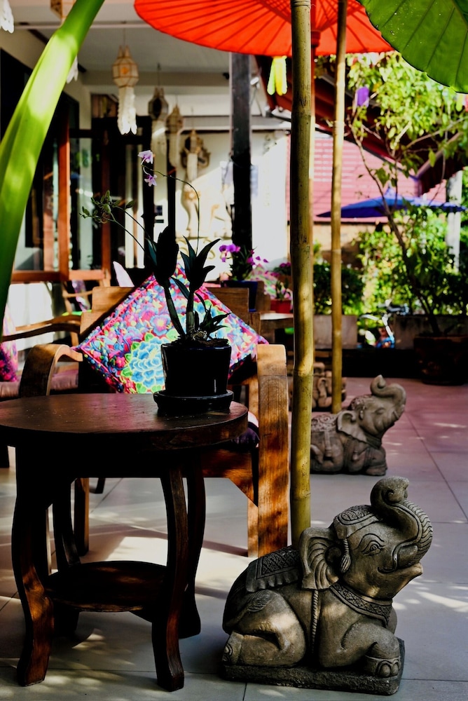 Lee Chiang Hotel 38/55