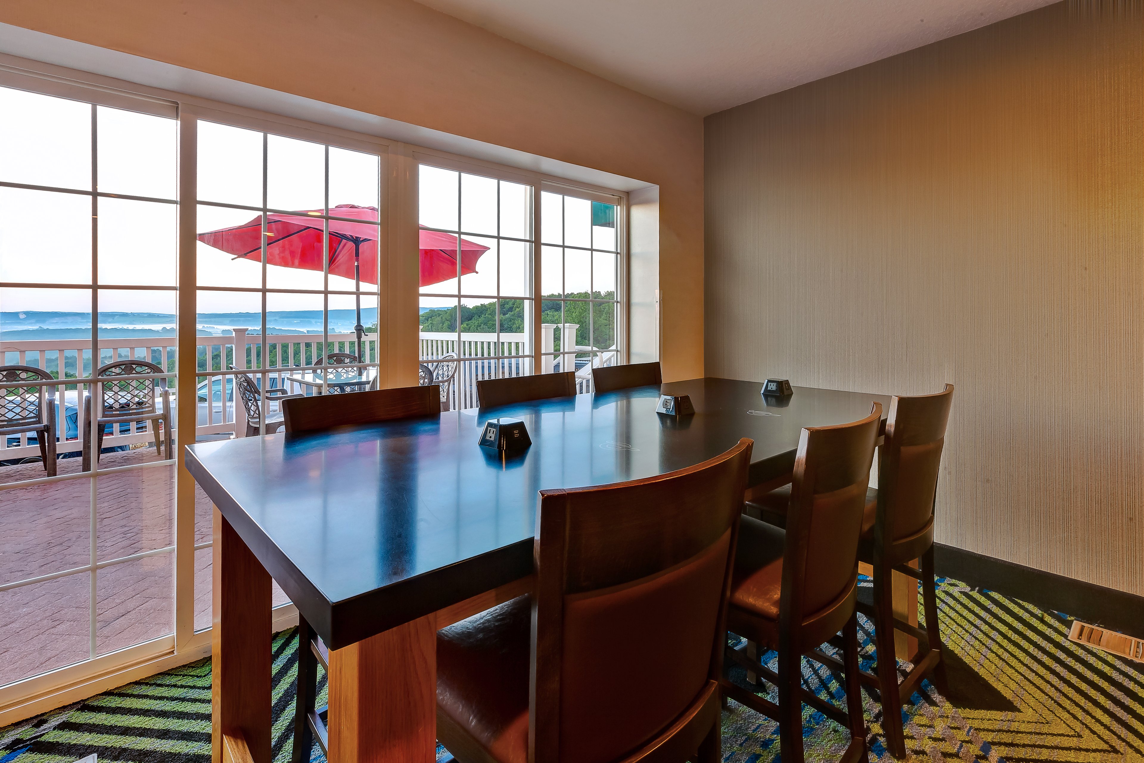 Holiday Inn Express Hotel And Suites Petoskey 50/61