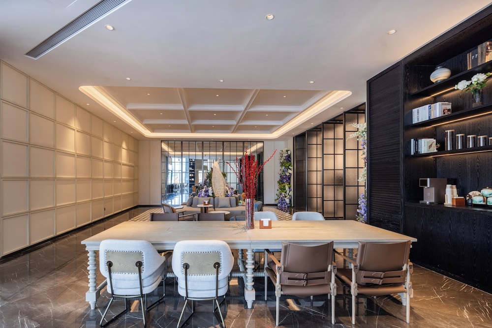 UrCove by HYATT Guangzhou Huadu Baiyun International Airport 58/72