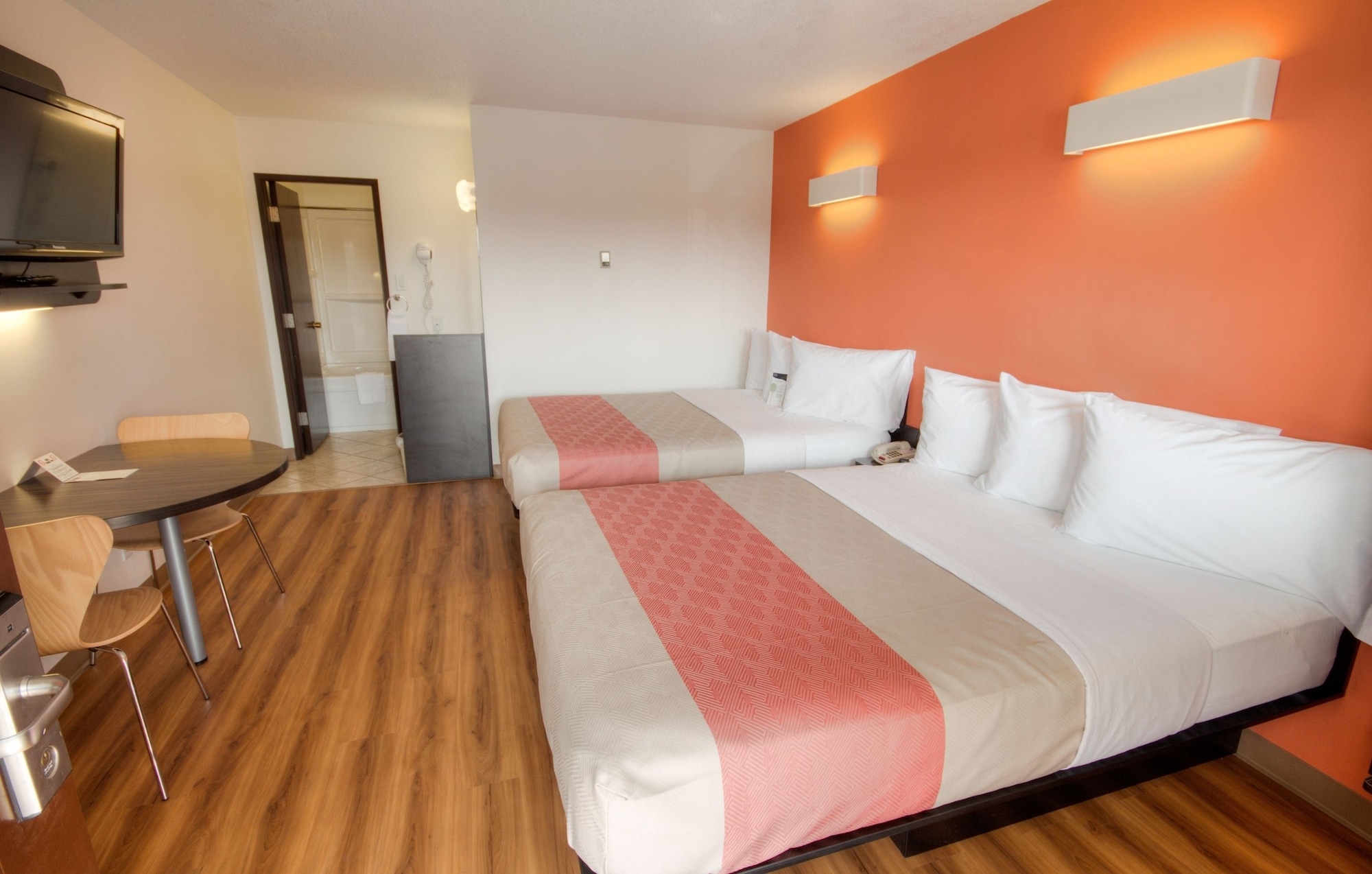Standard, 2 Queen Beds
