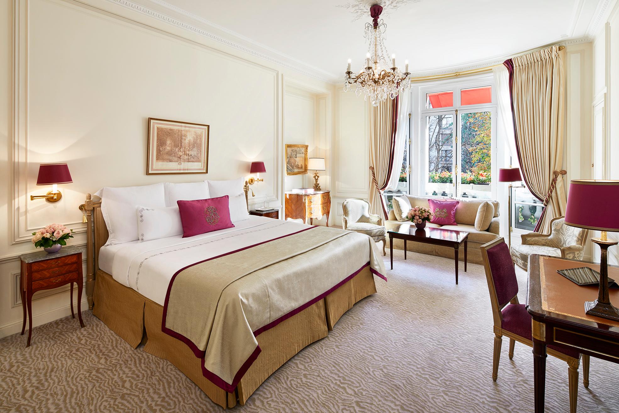 Avenue, Junior Suite, Montaigne View