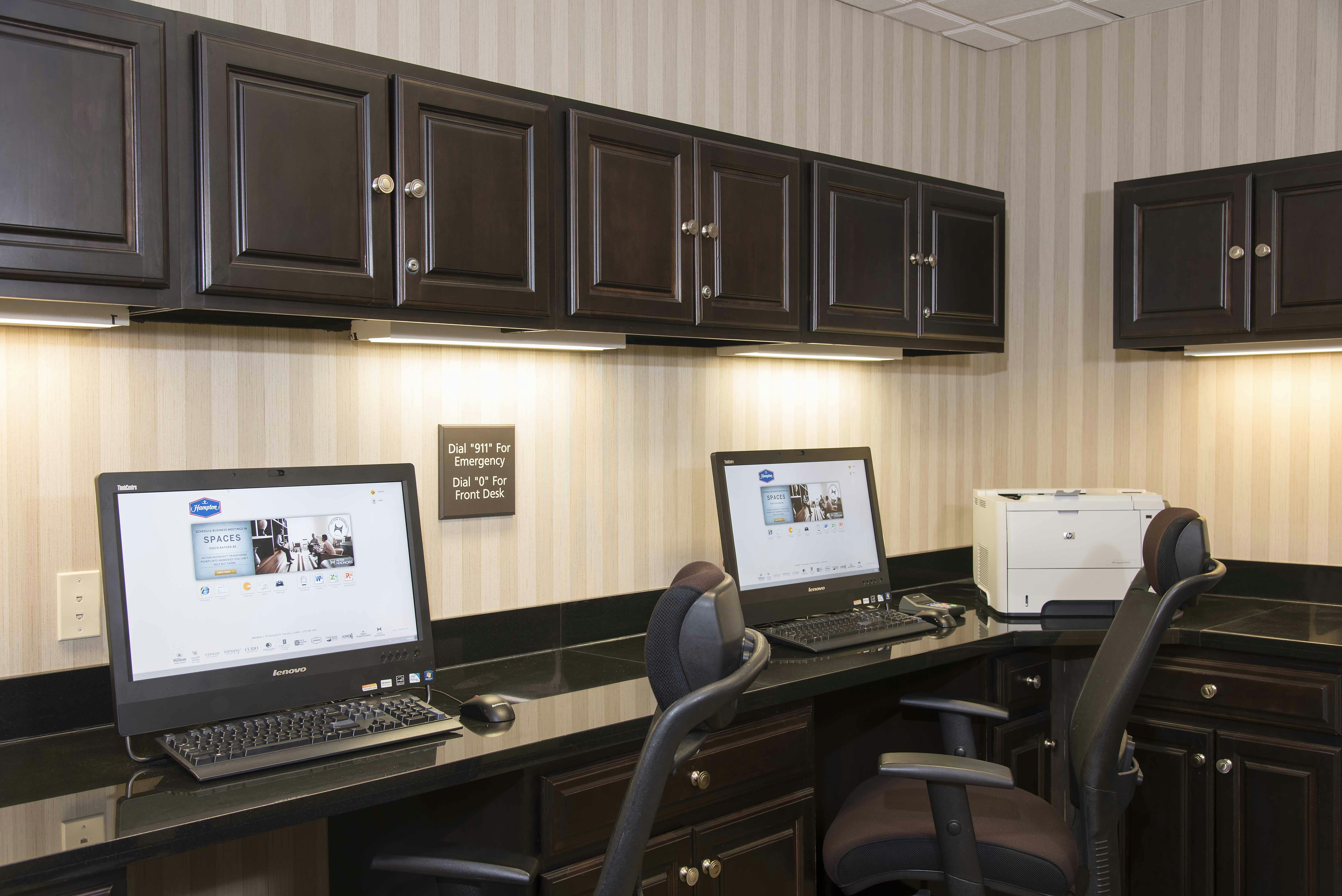 Hampton Inn & Suites Danville 36/42