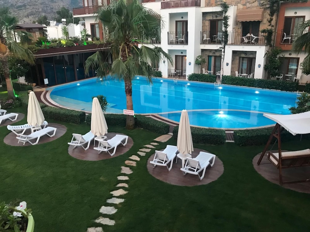 Hotel Liona 11/54