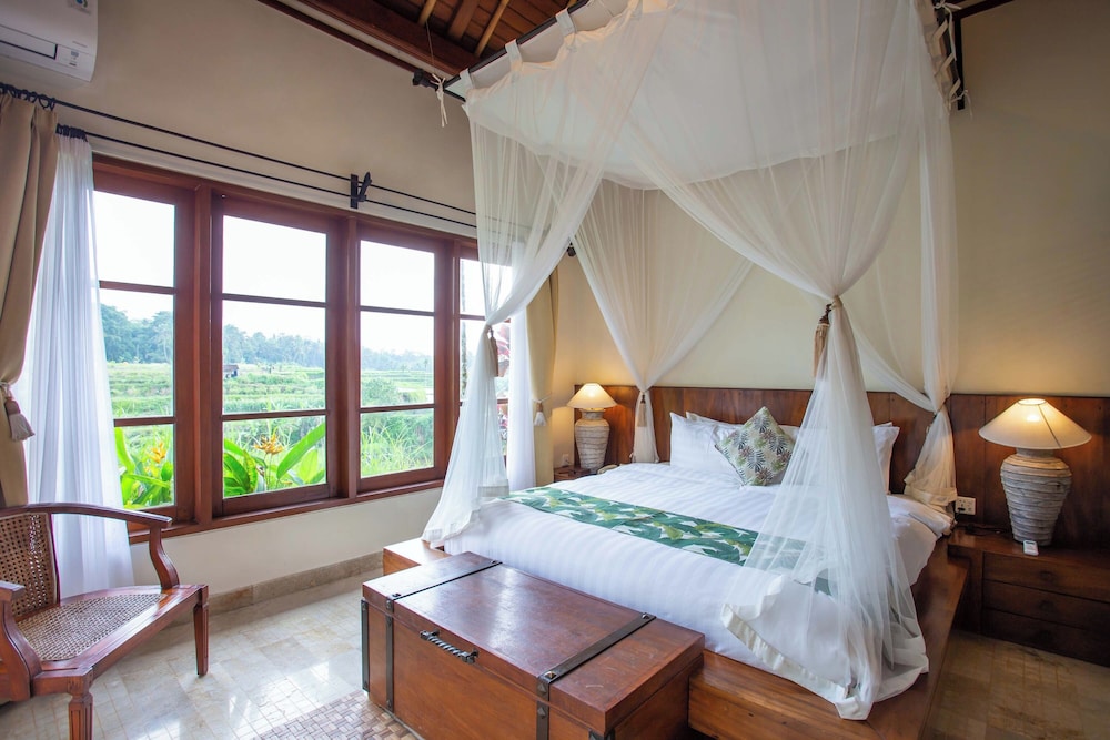 1 BEDROOM, VILLA, PRIVATE POOL