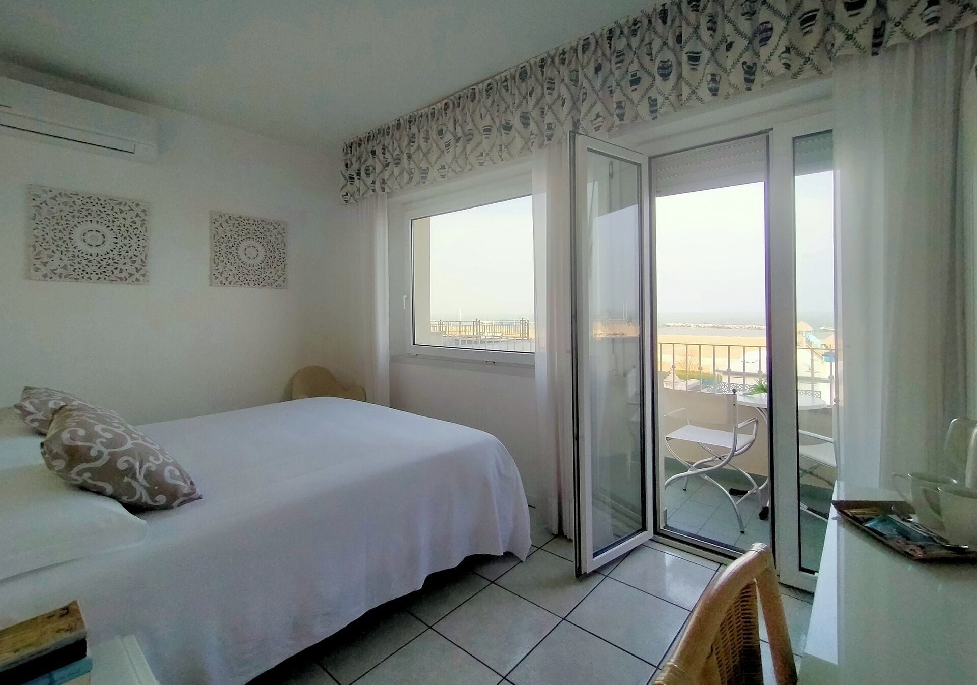 PANORAMIC, TRIPLE, SEA VIEW, BALCONY