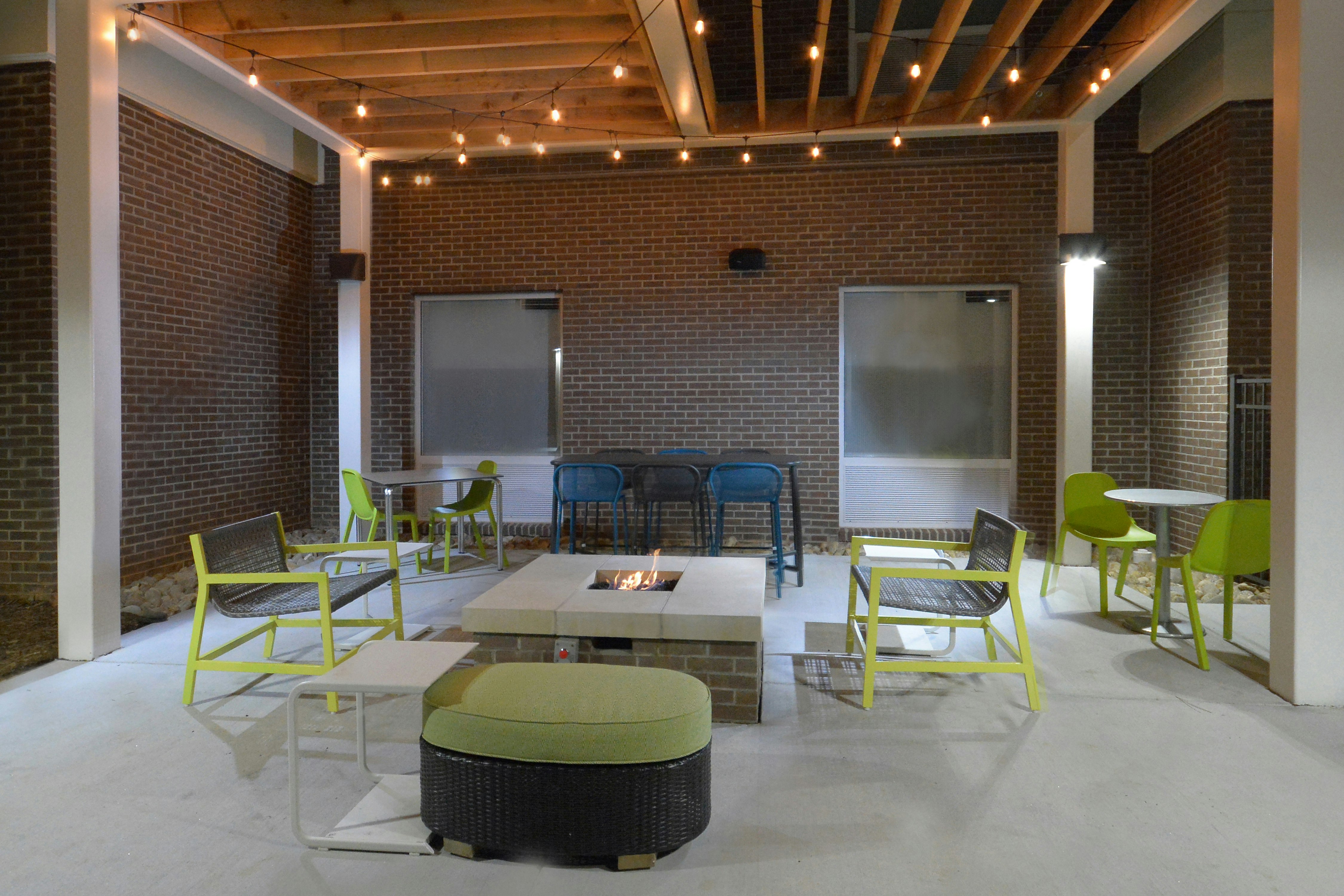 Home2 Suites By Hilton Duncan 12/18