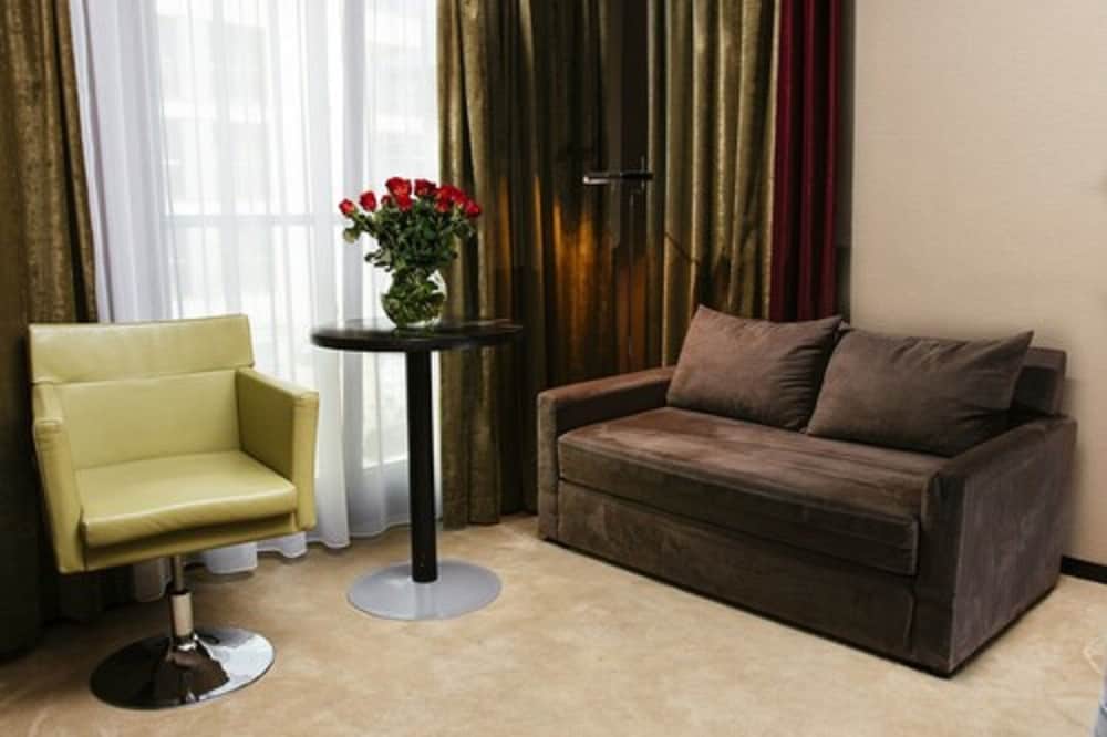 Niebieski Art Hotel And Spa 37/45