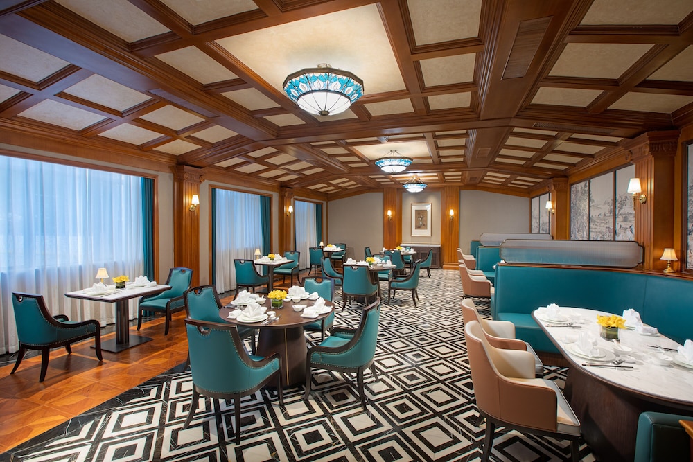 C D Hotel Xiamen 34/50