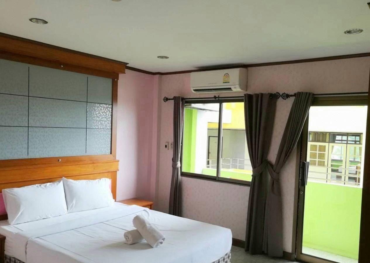 Phongkaew Hotel 15/27