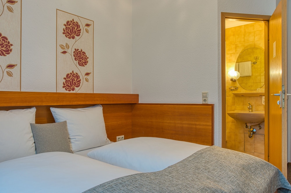 Centro Hotel Sautter 27/63