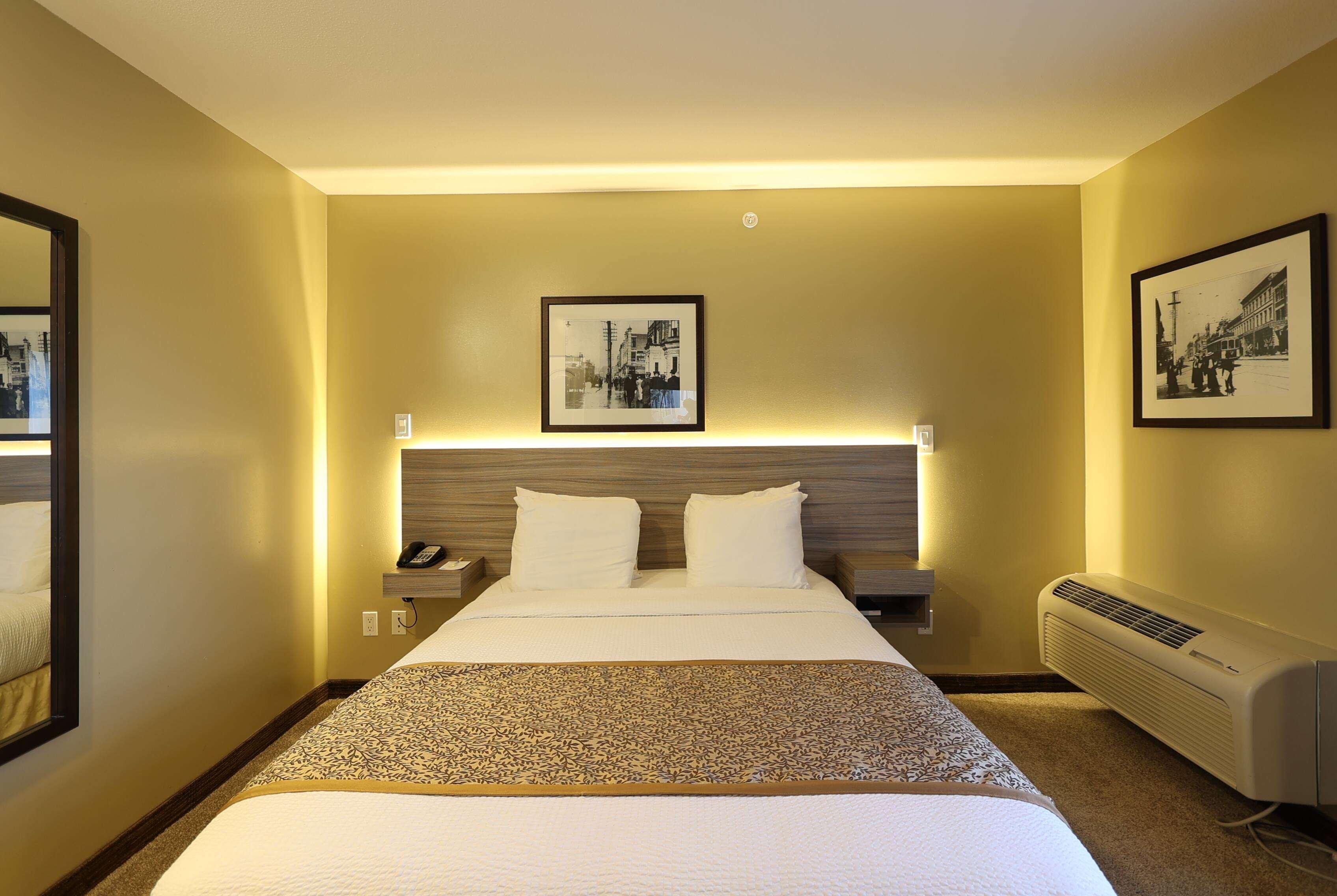 Room, Queen Bed