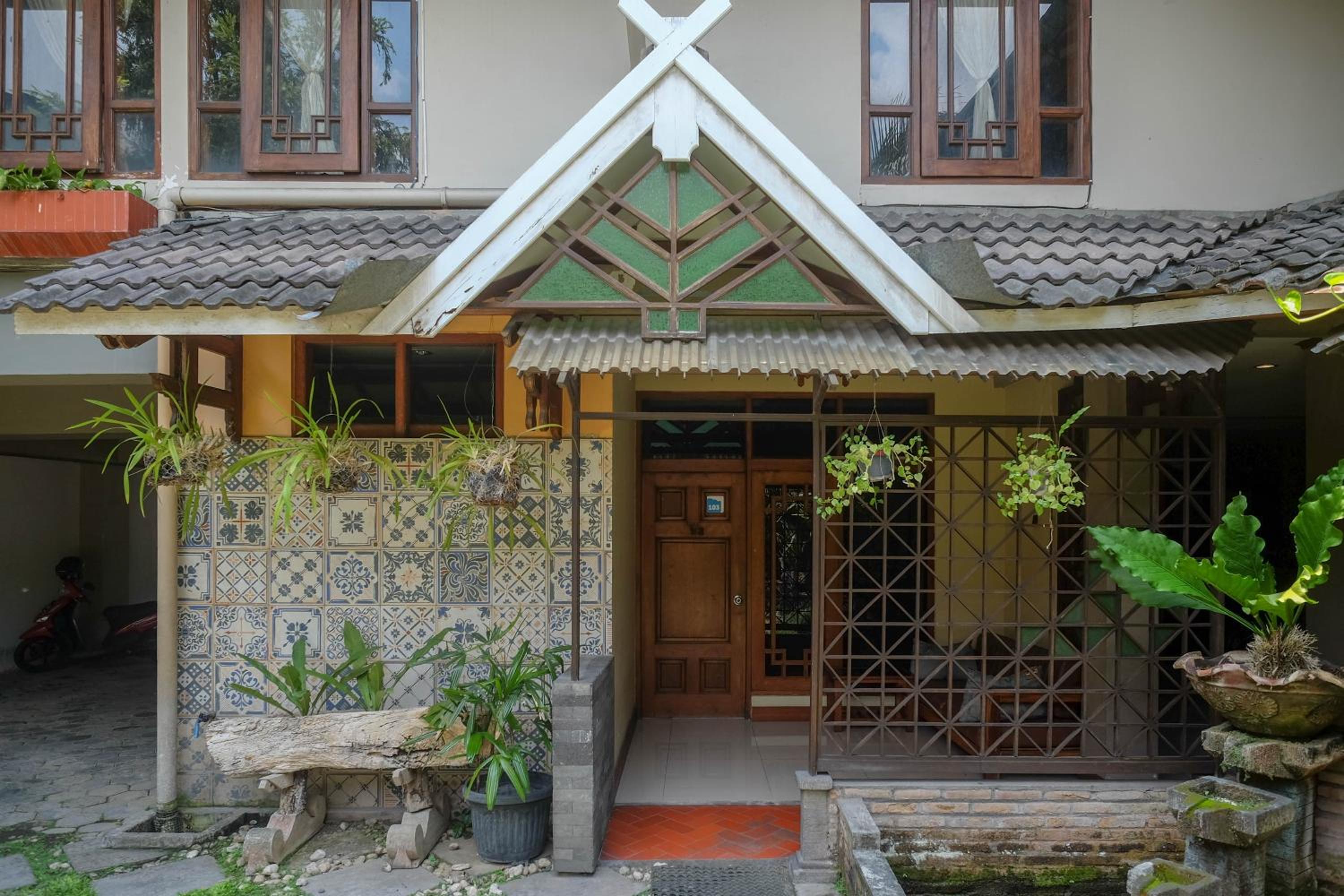 OYO 3778 Hotel Wisnugraha Syariah 2/50