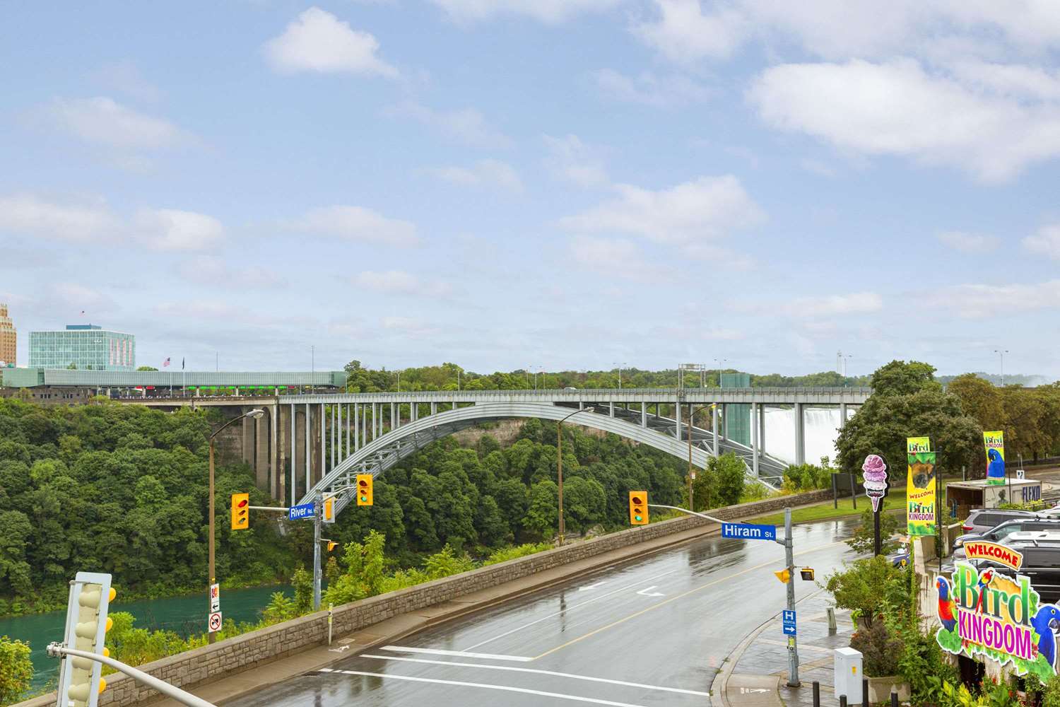 Travelodge by Wyndham Niagara Falls Fallsview 14/15