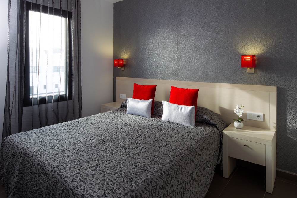 Migjorn Ibiza Suites Spa 16/50