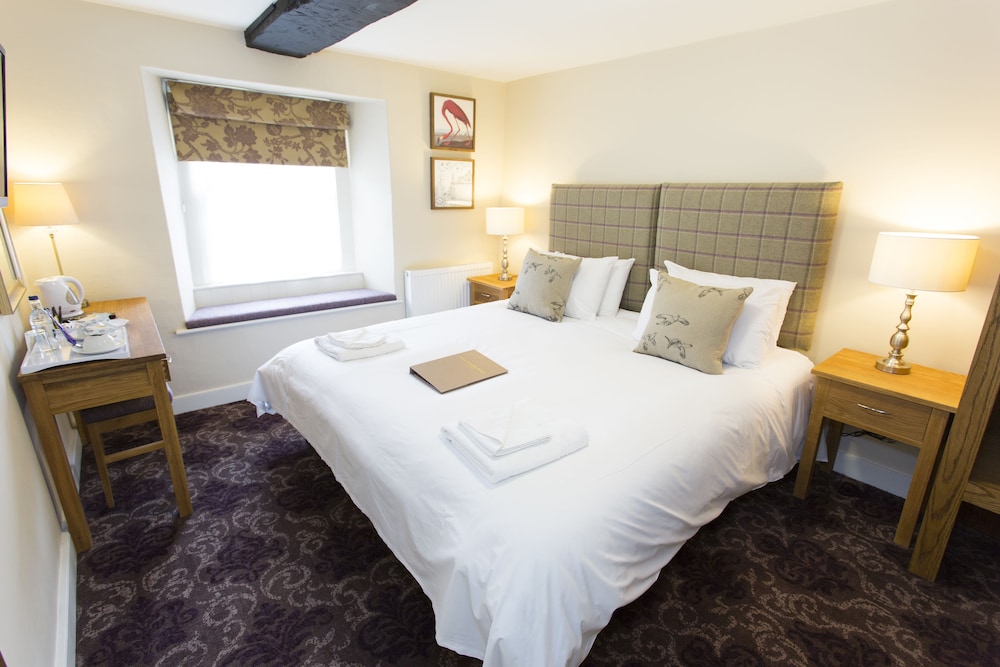 George Hotel 19/47