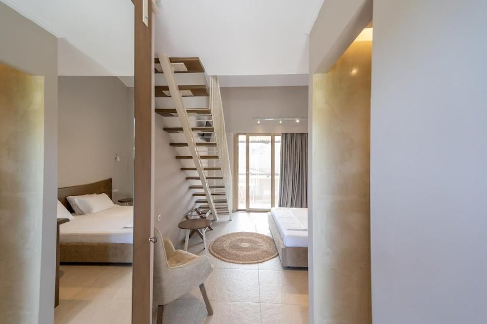 Scarabeo Hotel and Villas Parga 55/57