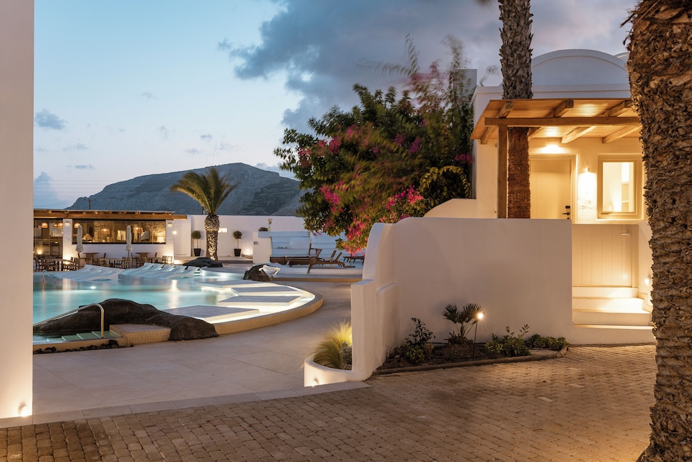 Amaria Beach Resort 24/50
