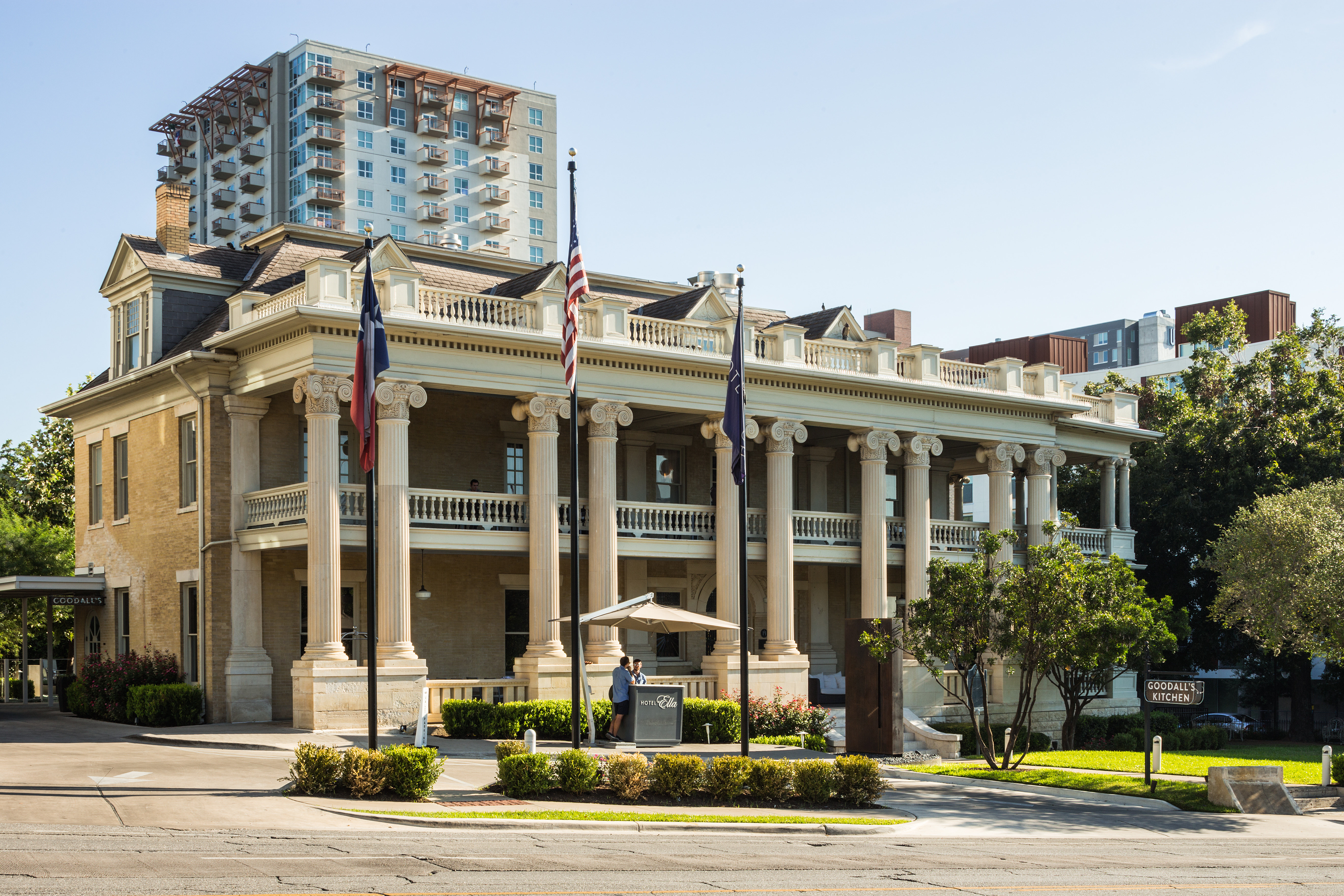 Hotel Ella 2/57