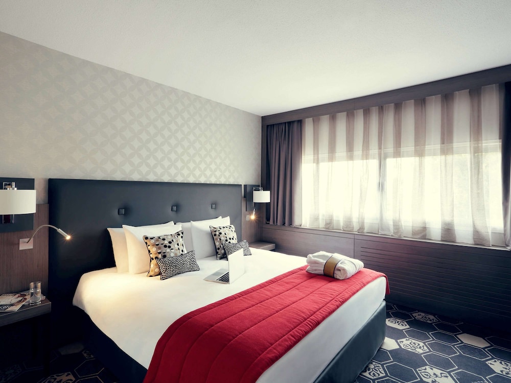 Mercure Orange Centre 12/49