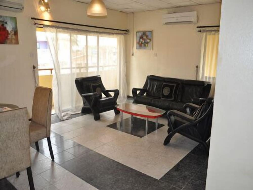 Solitude Hotel Yaba 27/50