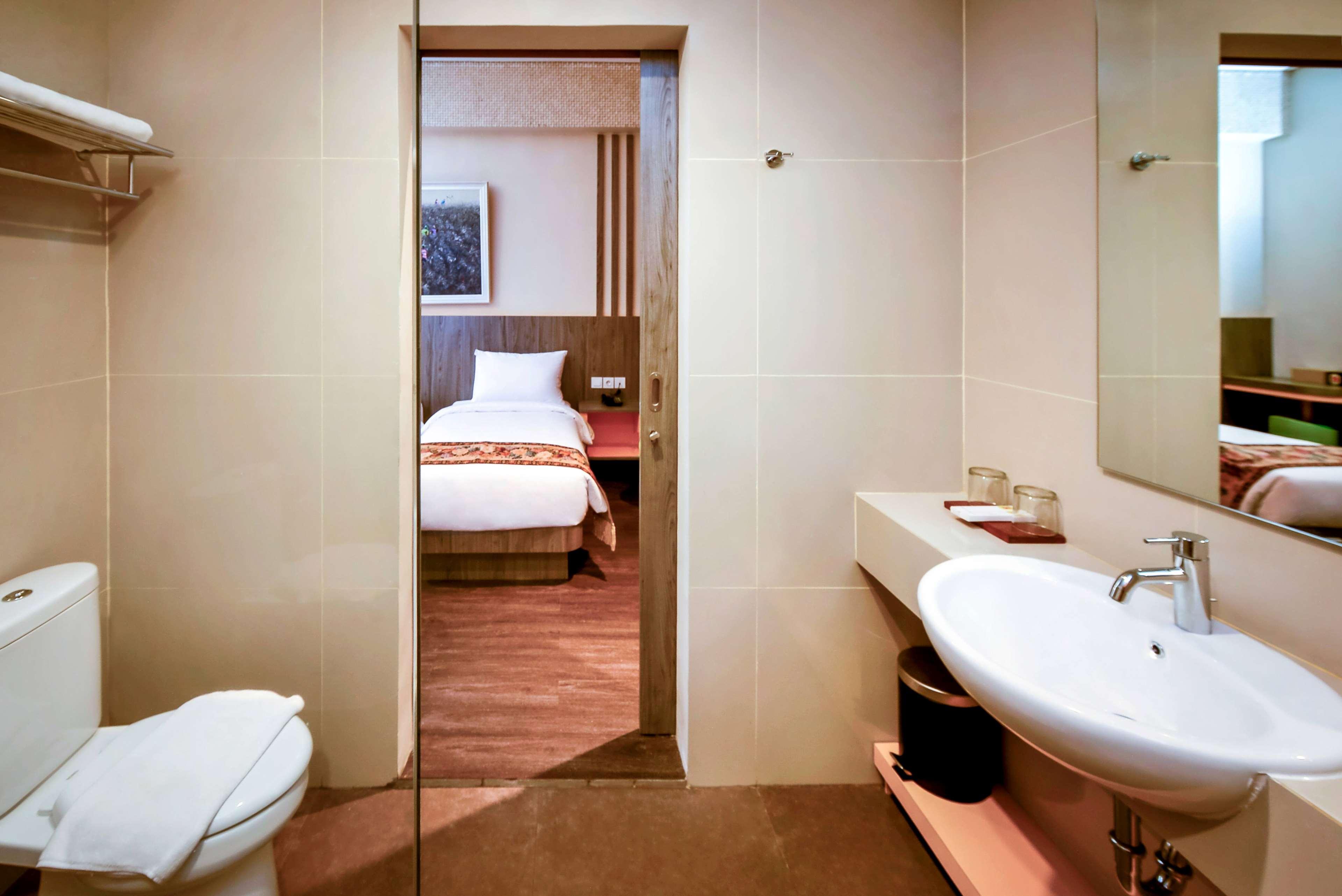 Super 8 by Wyndham Solo Indonesia 19/19