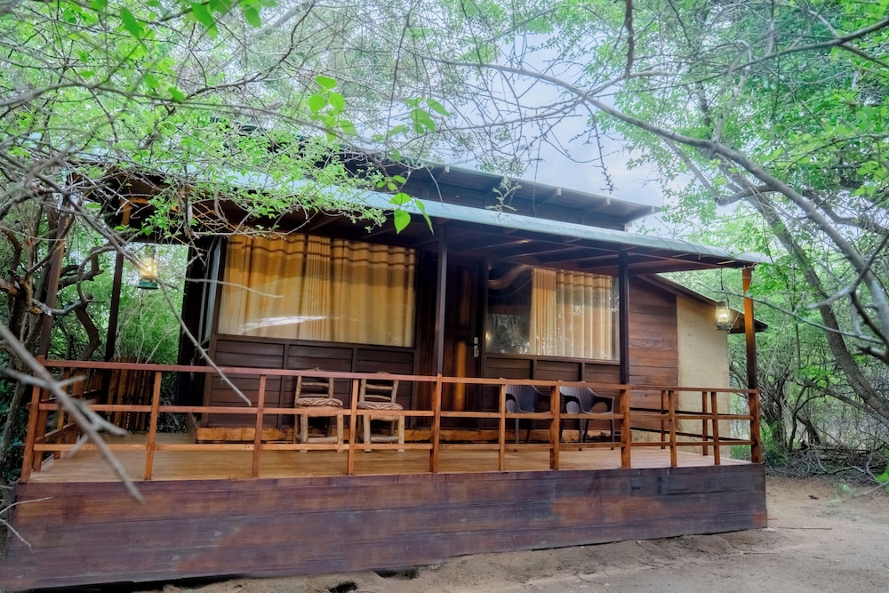 Leopard Nest Luxury Campsite 4/50