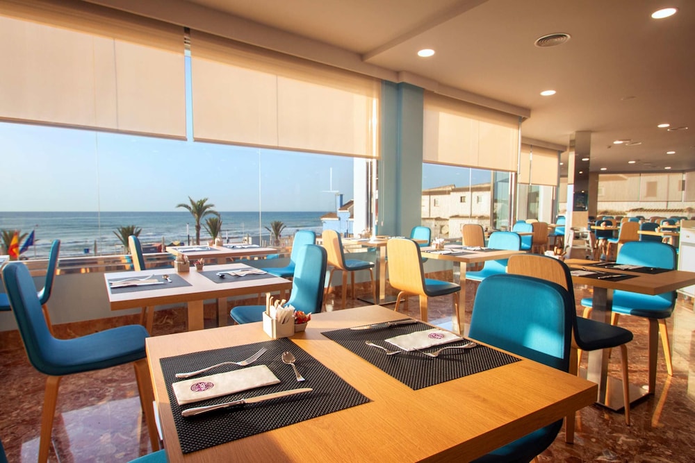 Servigroup Koral Beach 45/63
