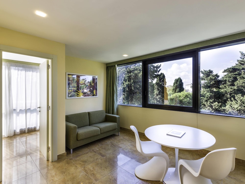 Mercure Villa Romanazzi Carducci 56/76