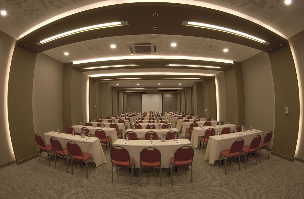 Casa Dann Carlton Hotel & Spa 62/66