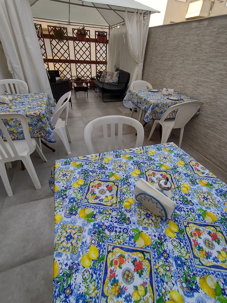 Bed Breakfast Delle Palme 58/64