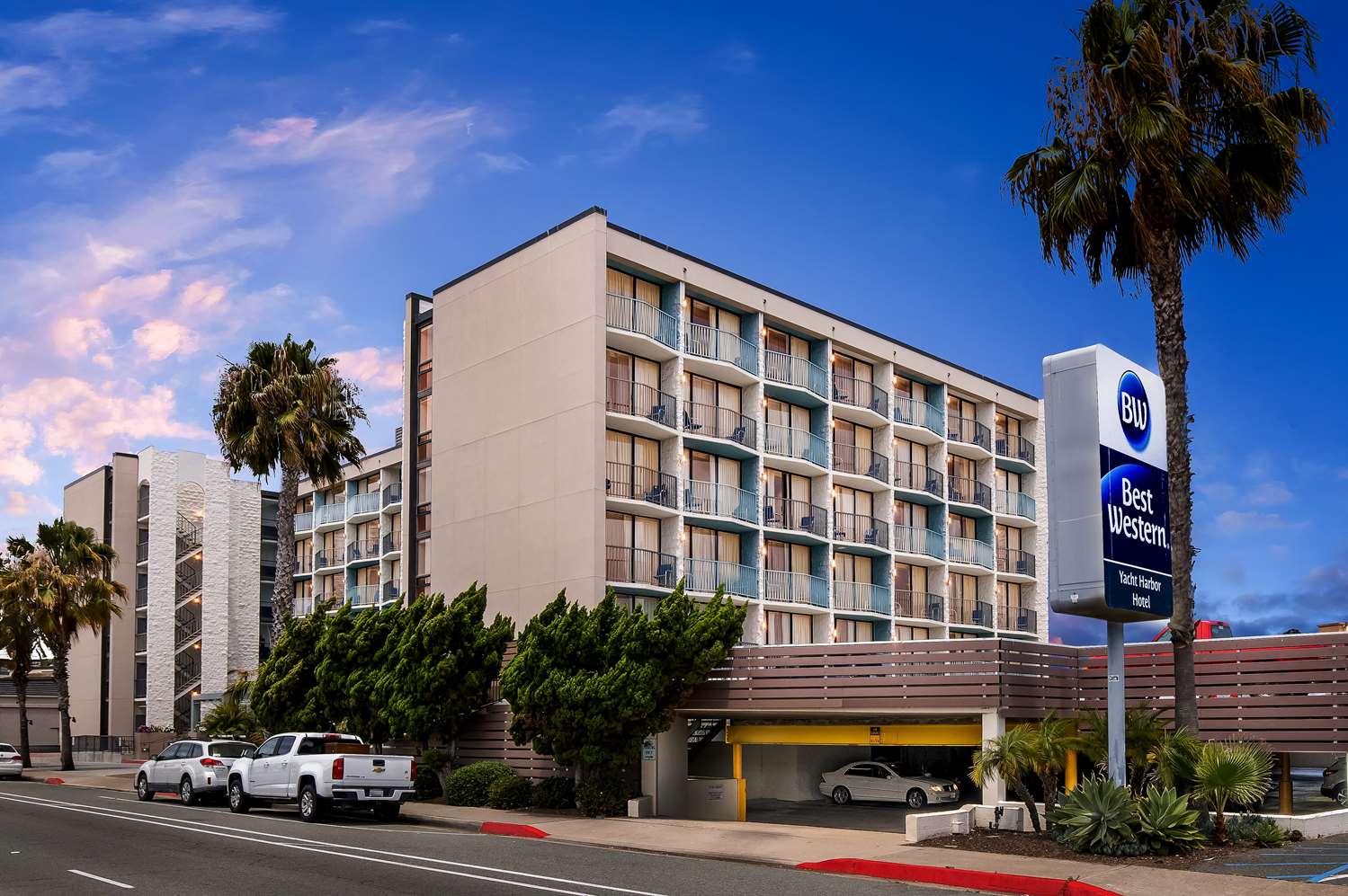 Best Western Yacht Harbor Hotel 35/36