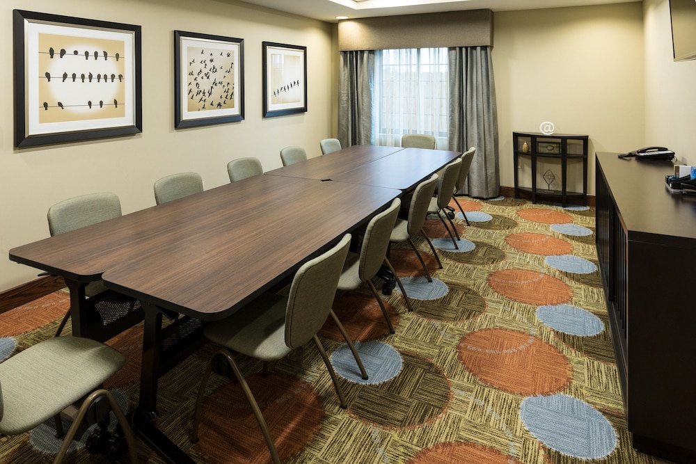 STAYBRIDGE SUITES OMAHA WEST 41/44