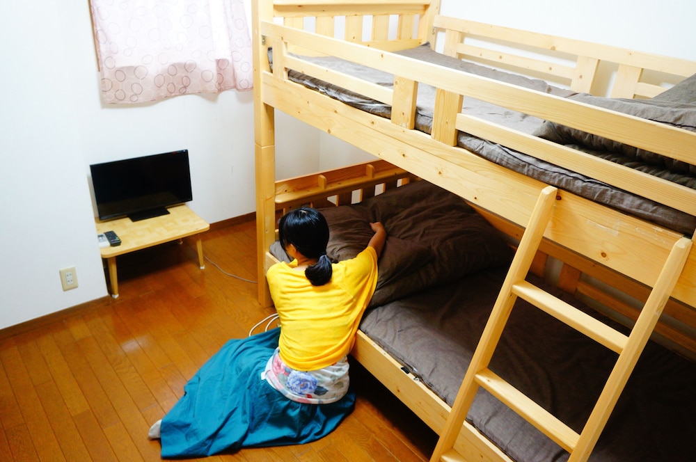 Osaka Tomato Hostel 33/46