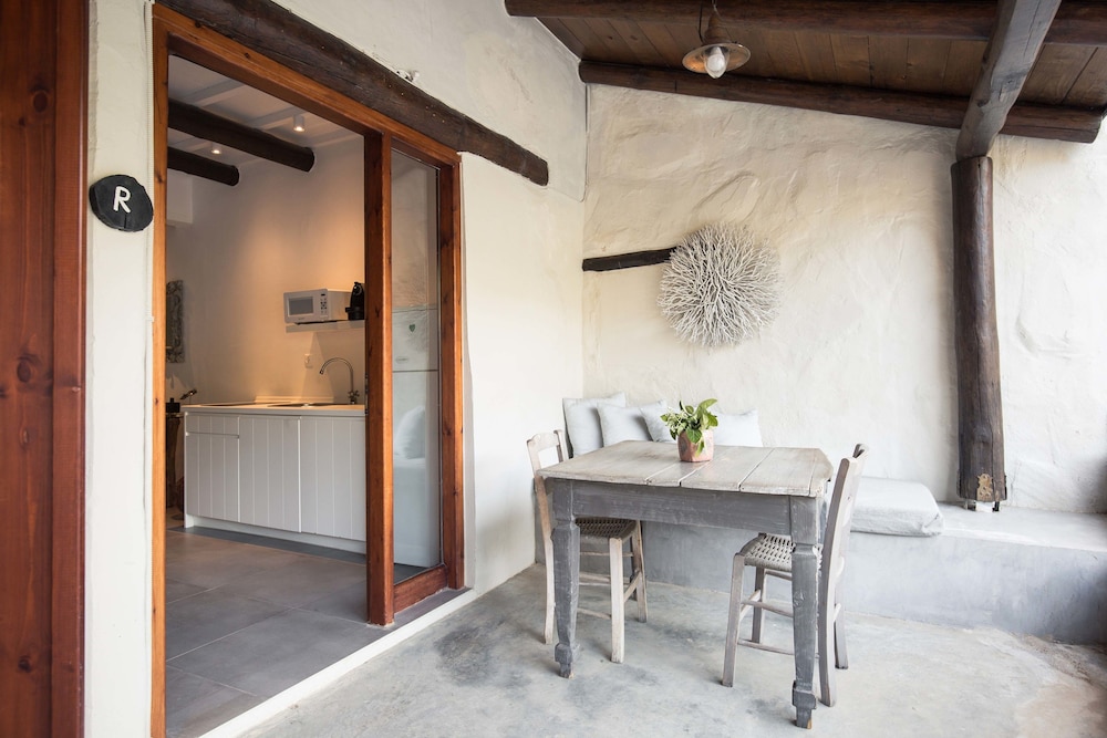 Monastery Estate Guesthouse 6/48
