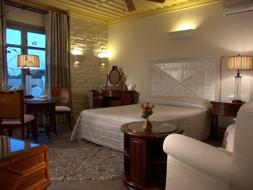 Porto Kea Suites 50/70