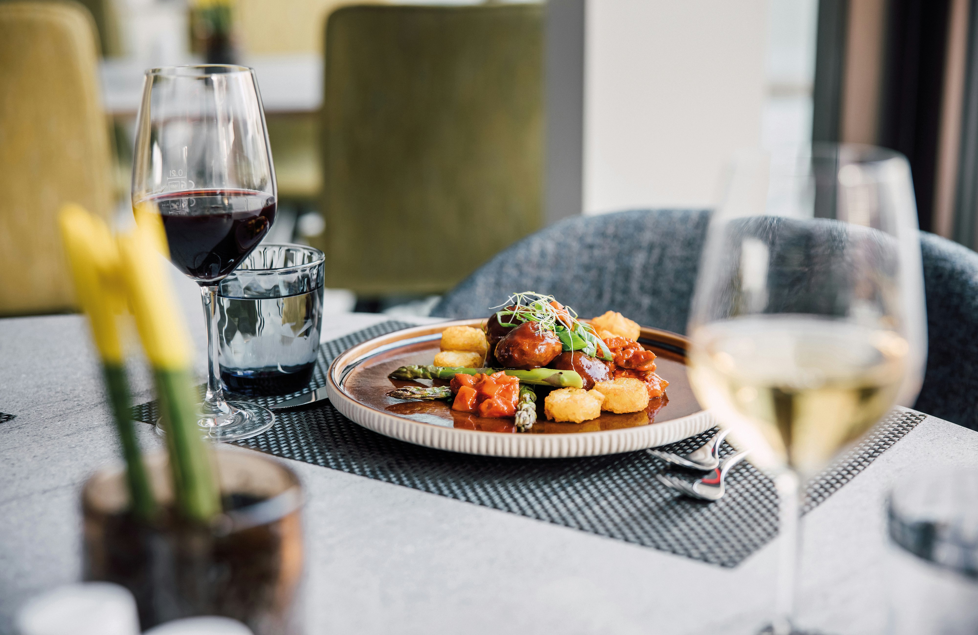 Leonardo Hotel Zurich Airport 57/76