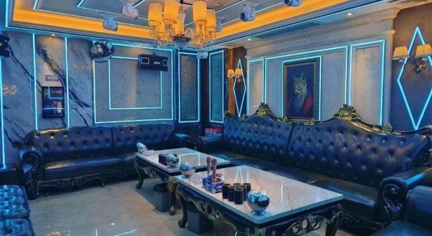 Vienna Hotel Shenzhen Fenghuang Road 35/45