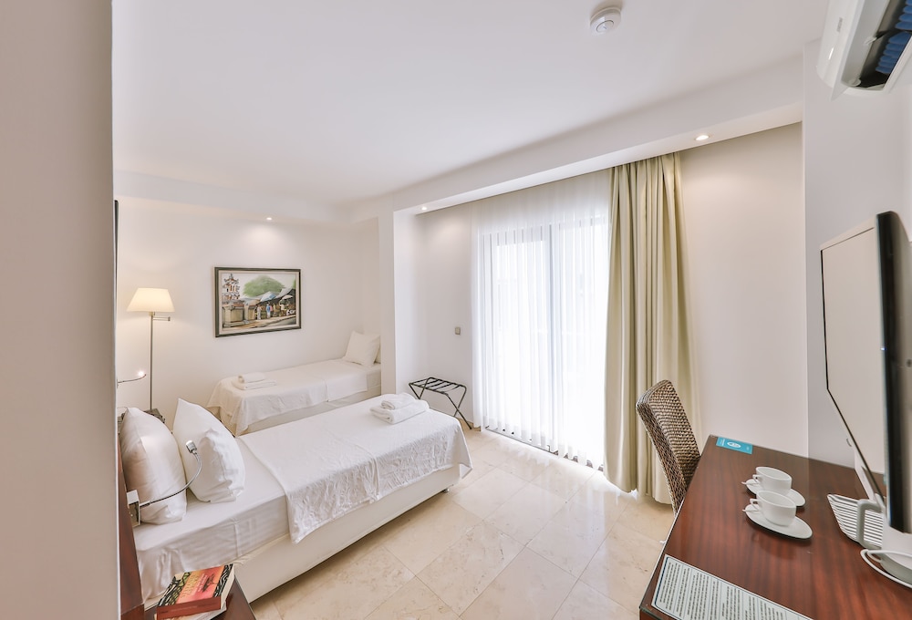 Gardenia Boutique Hotel - Adults Only 11/50