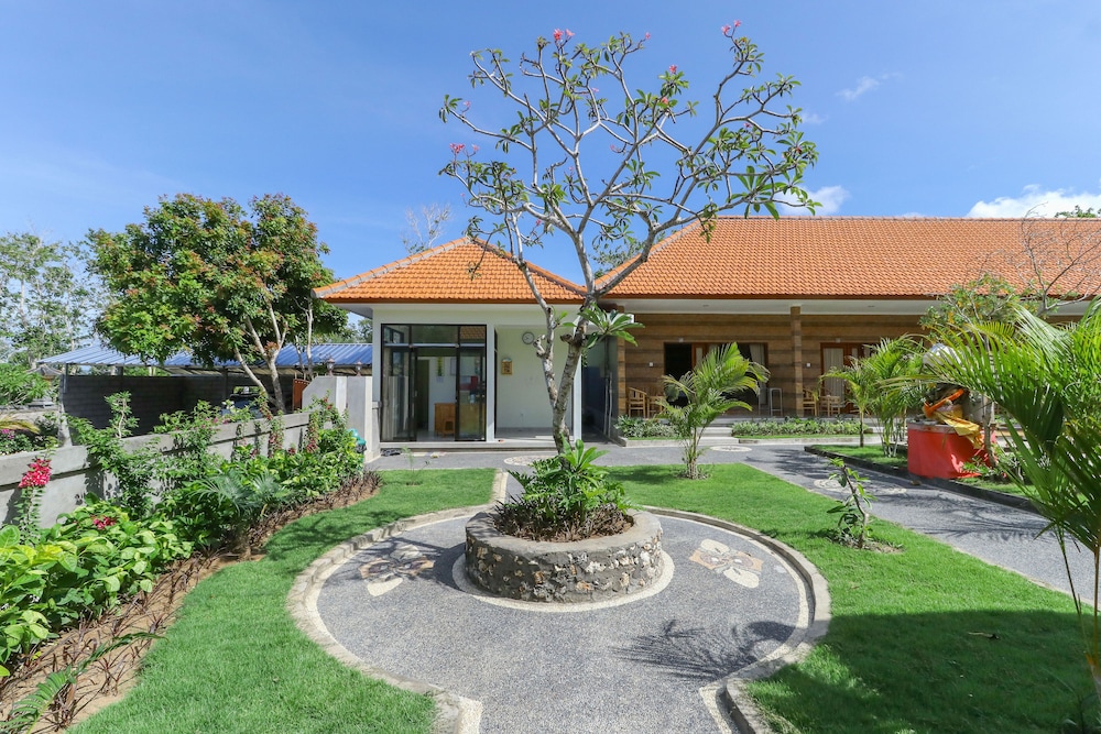 Manik Homestay by ZUZU 24/34
