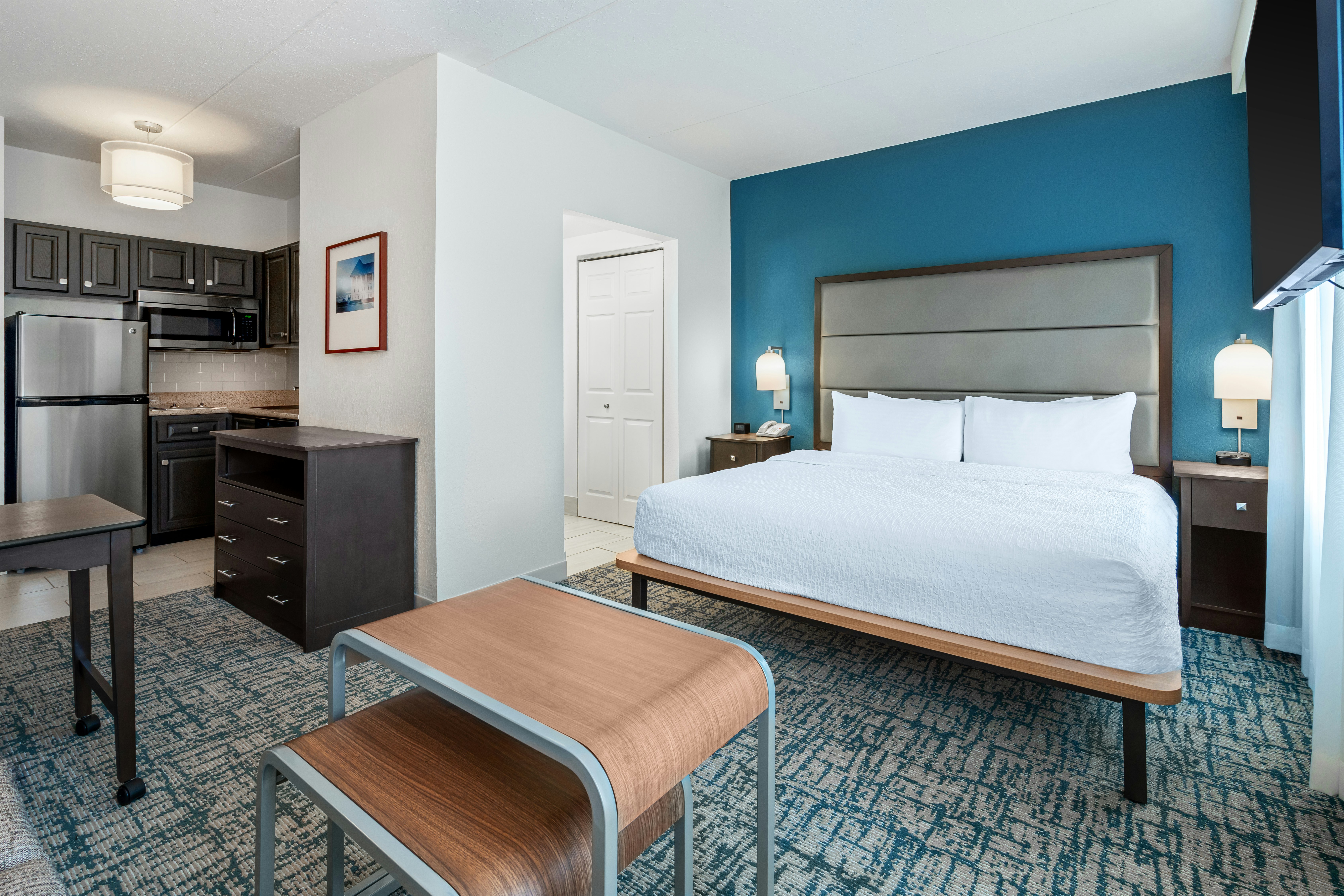 Studio, Suite, King Bed
