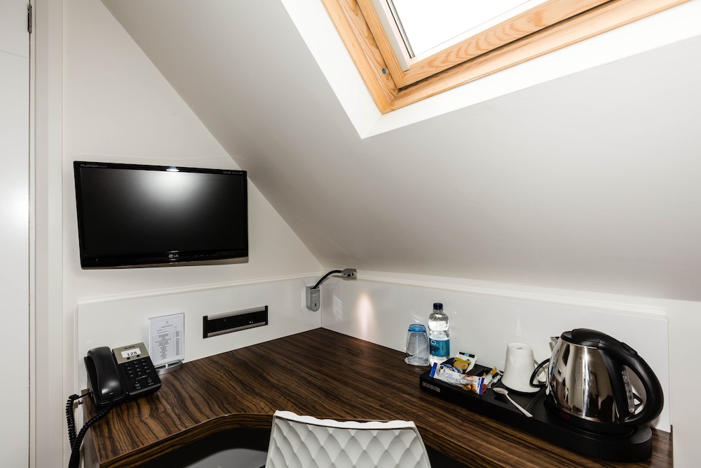 Best Western Chiswick Rooms 46/52