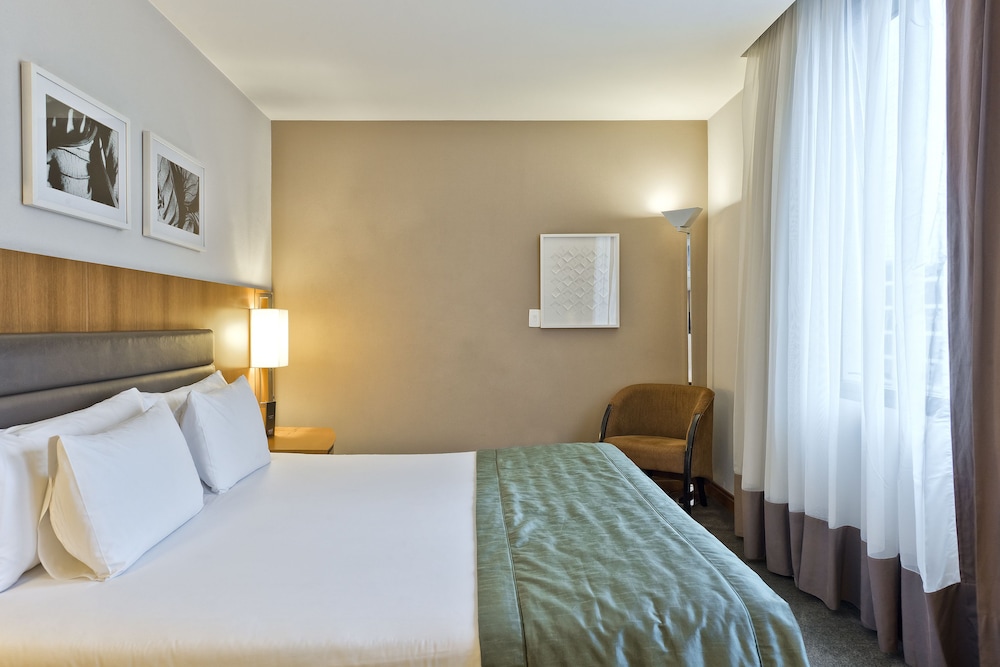 Melia Paulista 16/71