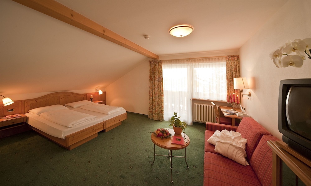 Wirtshaushotel Alpenrose 12/47