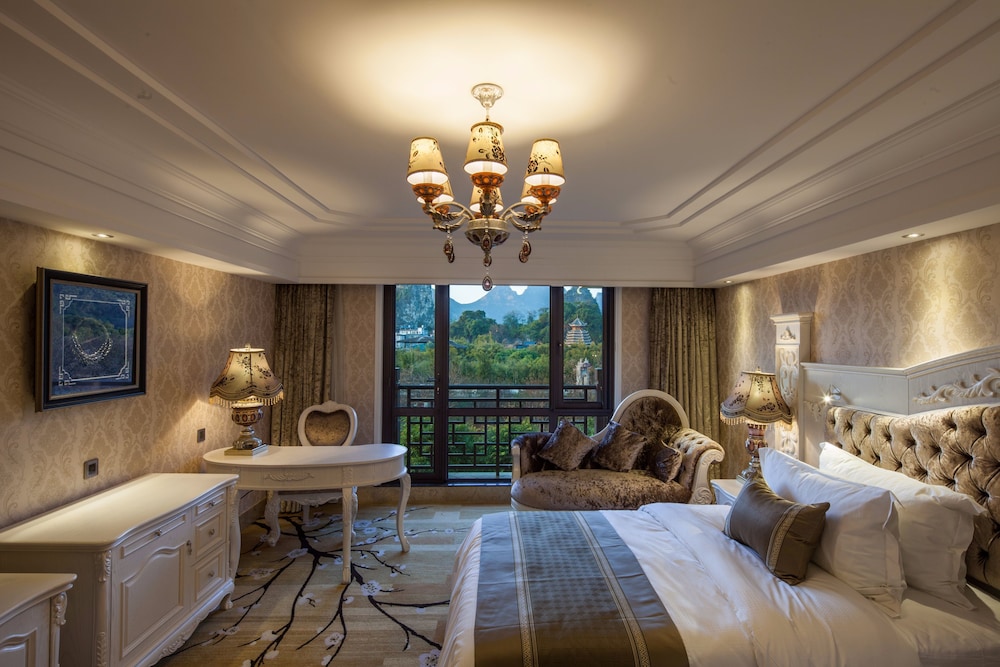 Grand Bravo Hotel 41/63