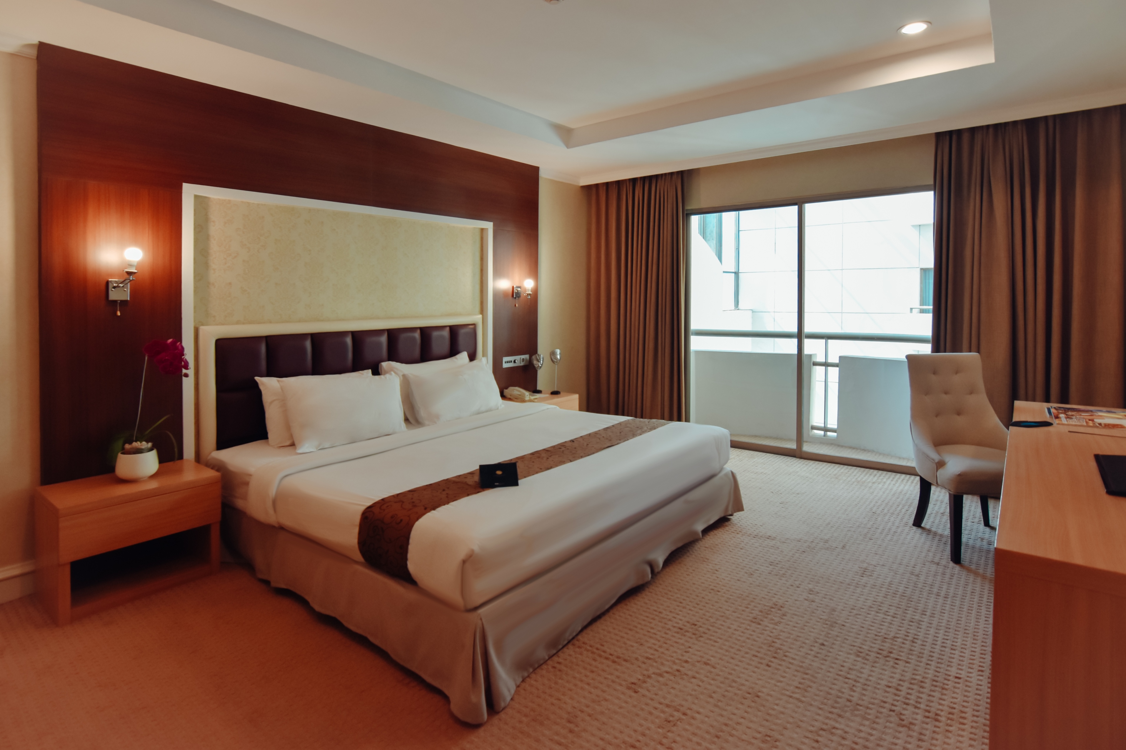 Deluxe Suite