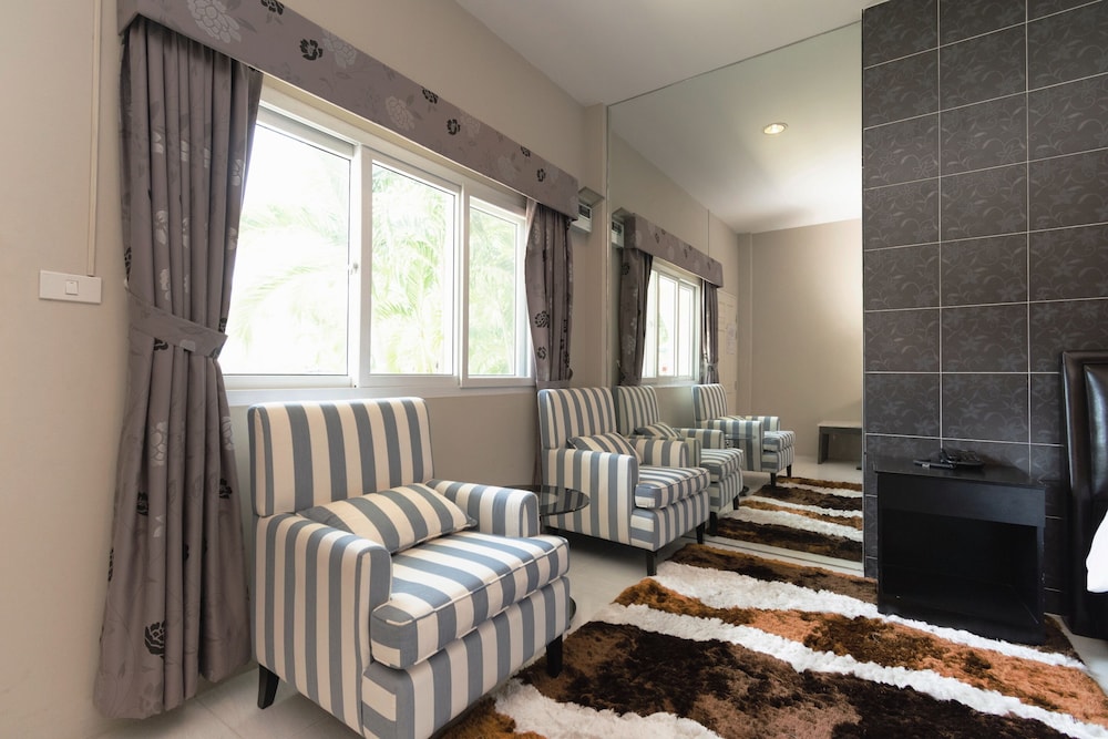 OYO 765 Pom Pom Residence (ex. Highway Hotel Huahin) 20/32
