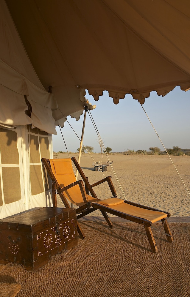 THE MANAVAR RESORT AND CAMP 40/50