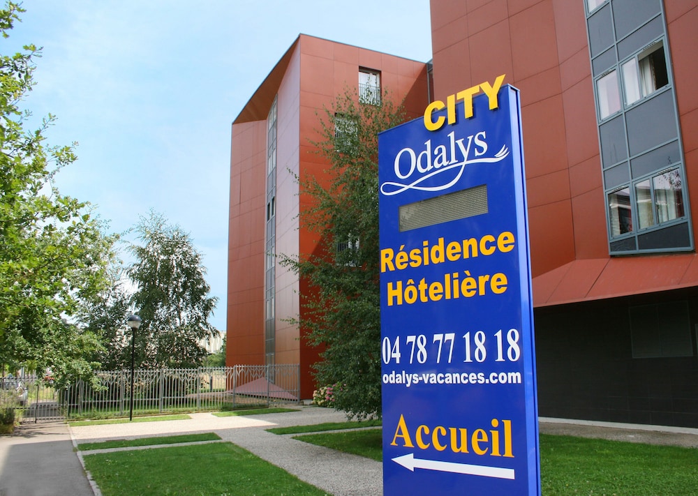 Odalys City Bioparc Lyon Est 9/68